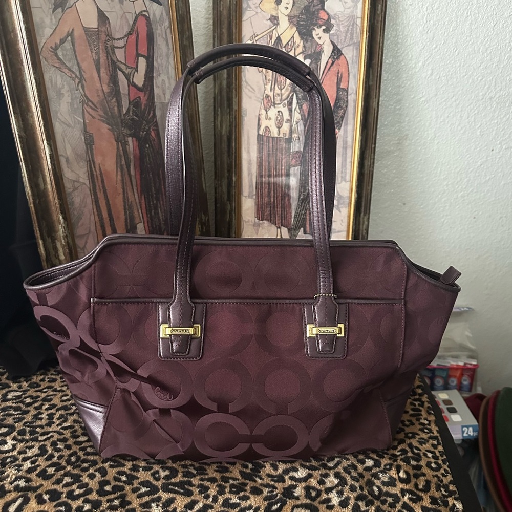 Coach purse like new excellent condition